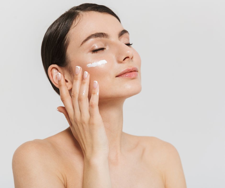 28 ACTUALLY Clean Non-Toxic Skincare Brands - To Make a Mommy